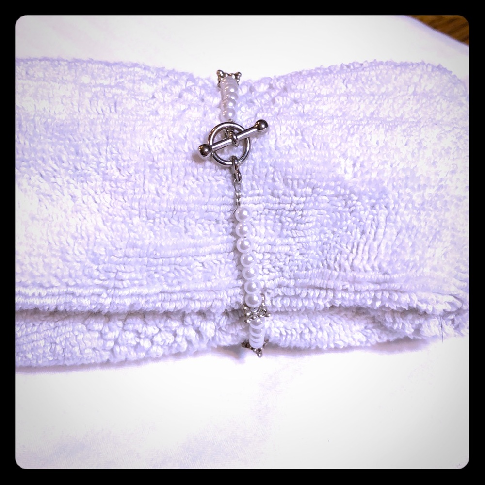 Pearl and Silver Bracelet